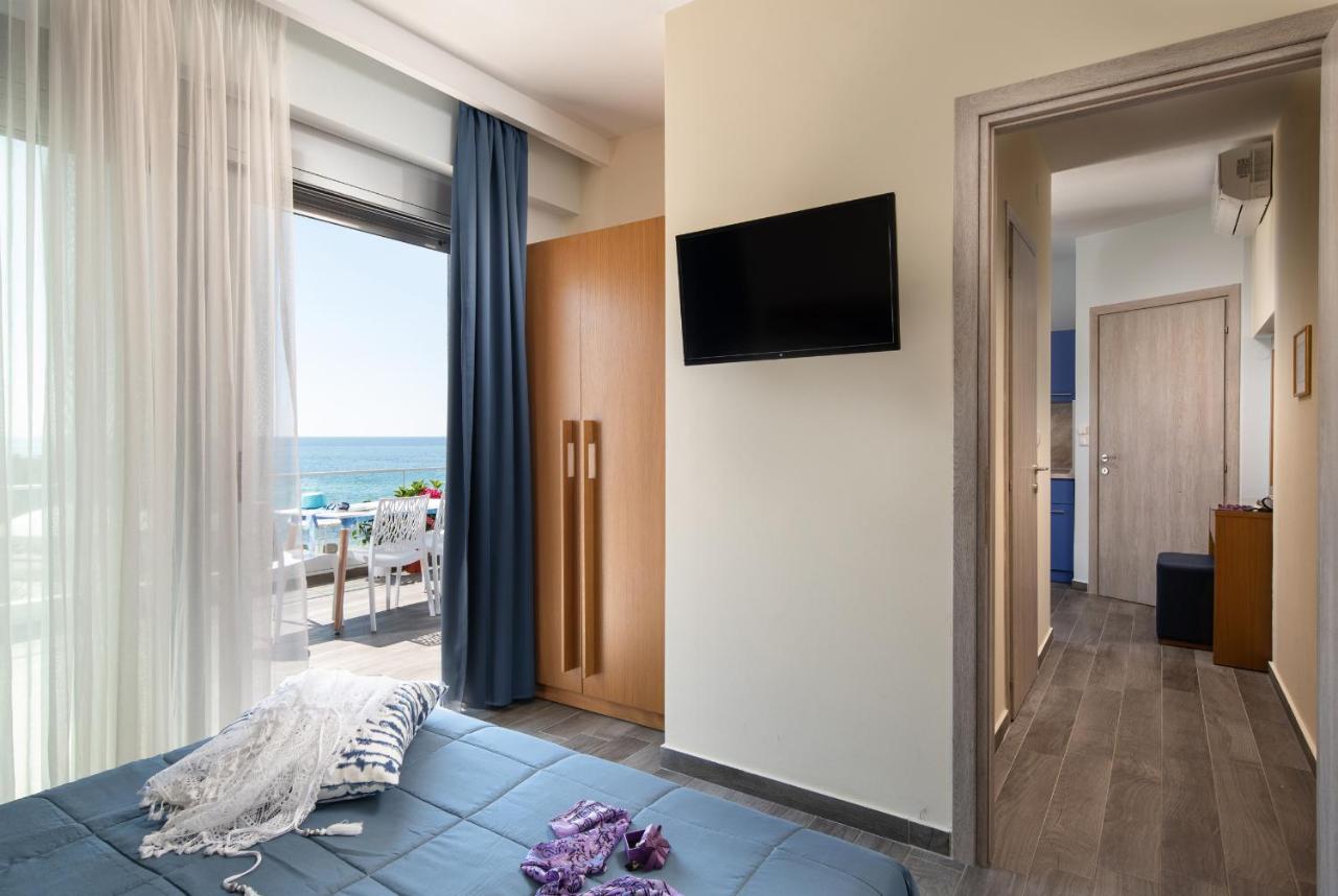 Almare Seaside Studios & Suites - Sarti Sithonia מראה חיצוני תמונה