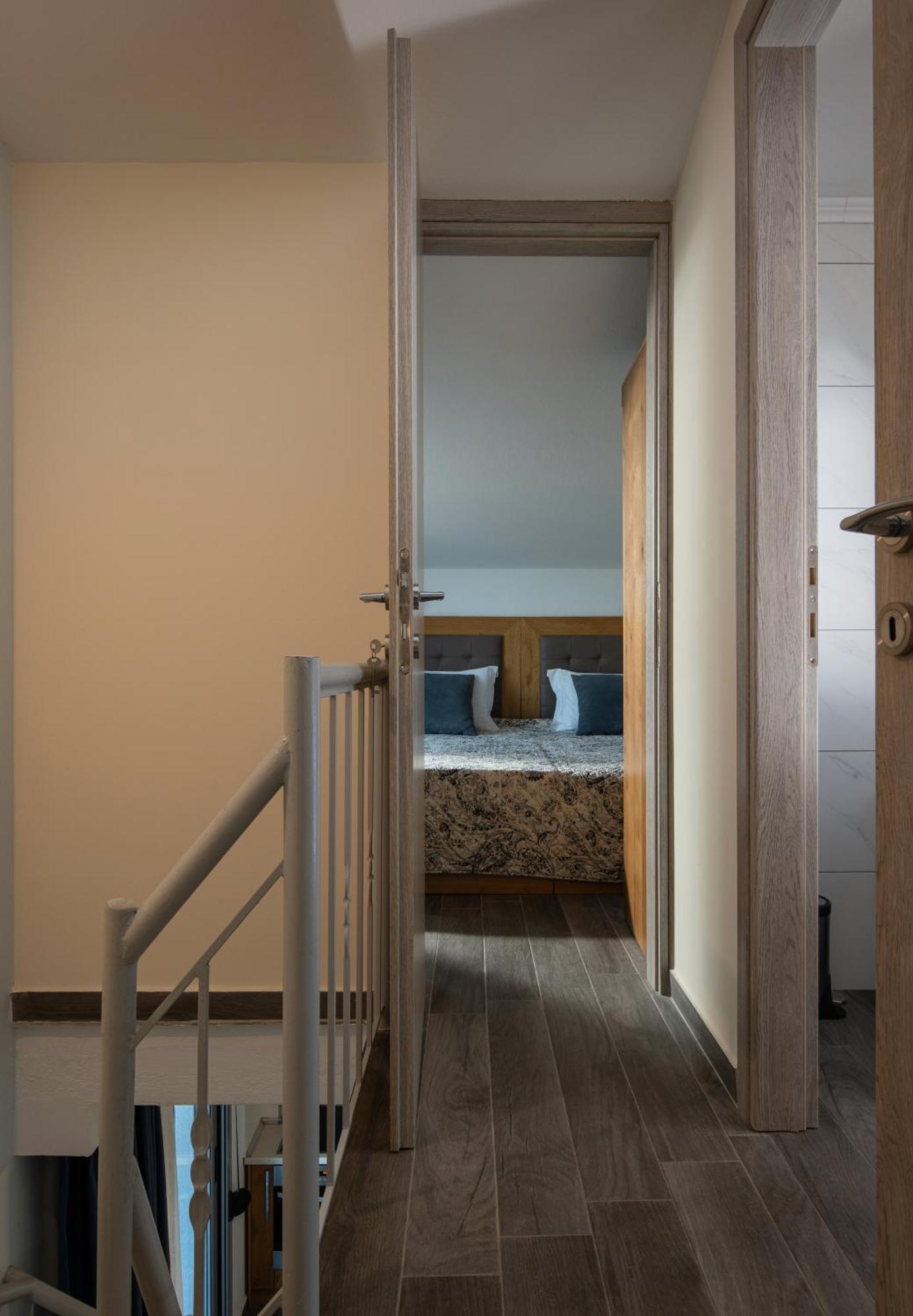 Almare Seaside Studios & Suites - Sarti Sithonia מראה חיצוני תמונה