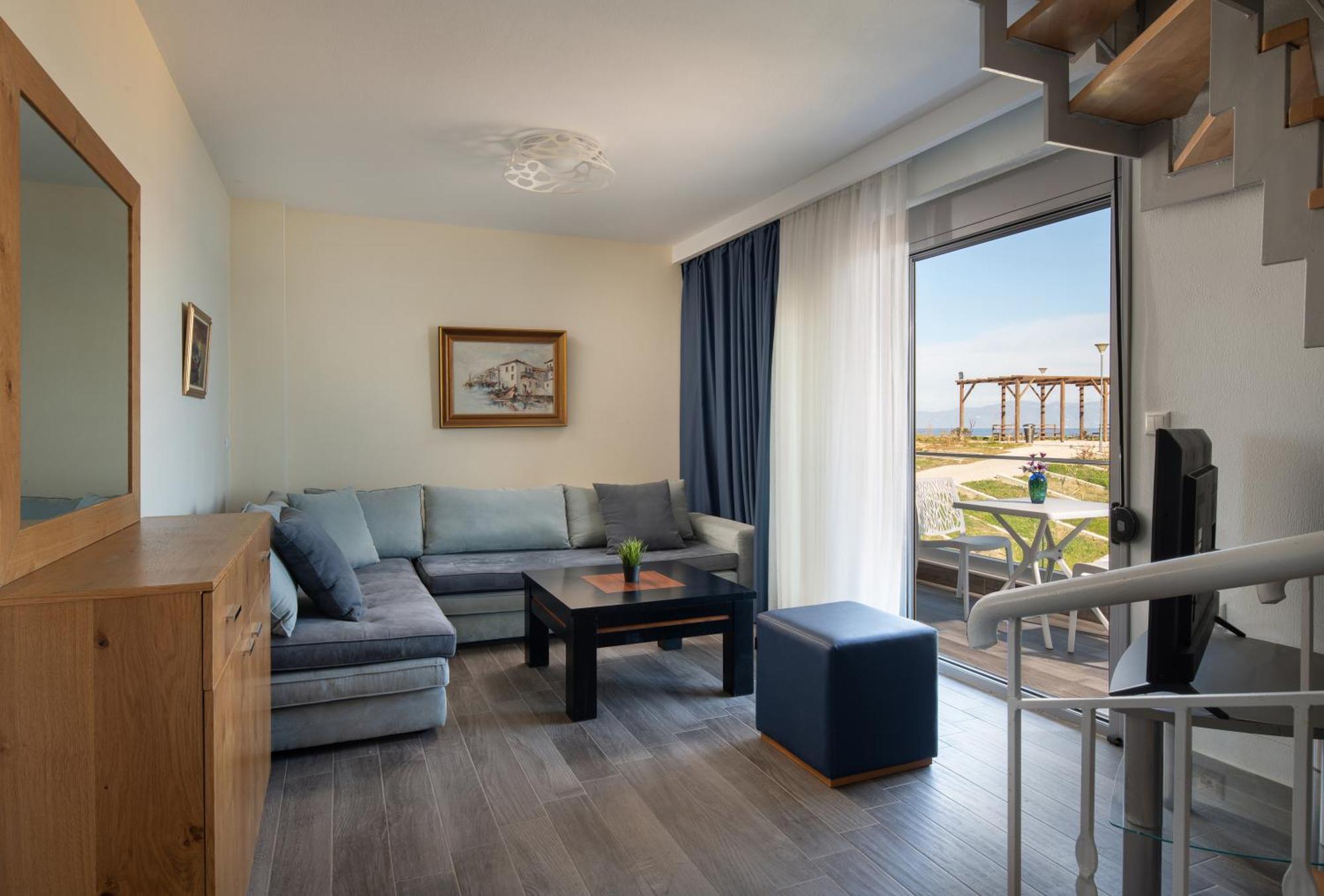 Almare Seaside Studios & Suites - Sarti Sithonia מראה חיצוני תמונה